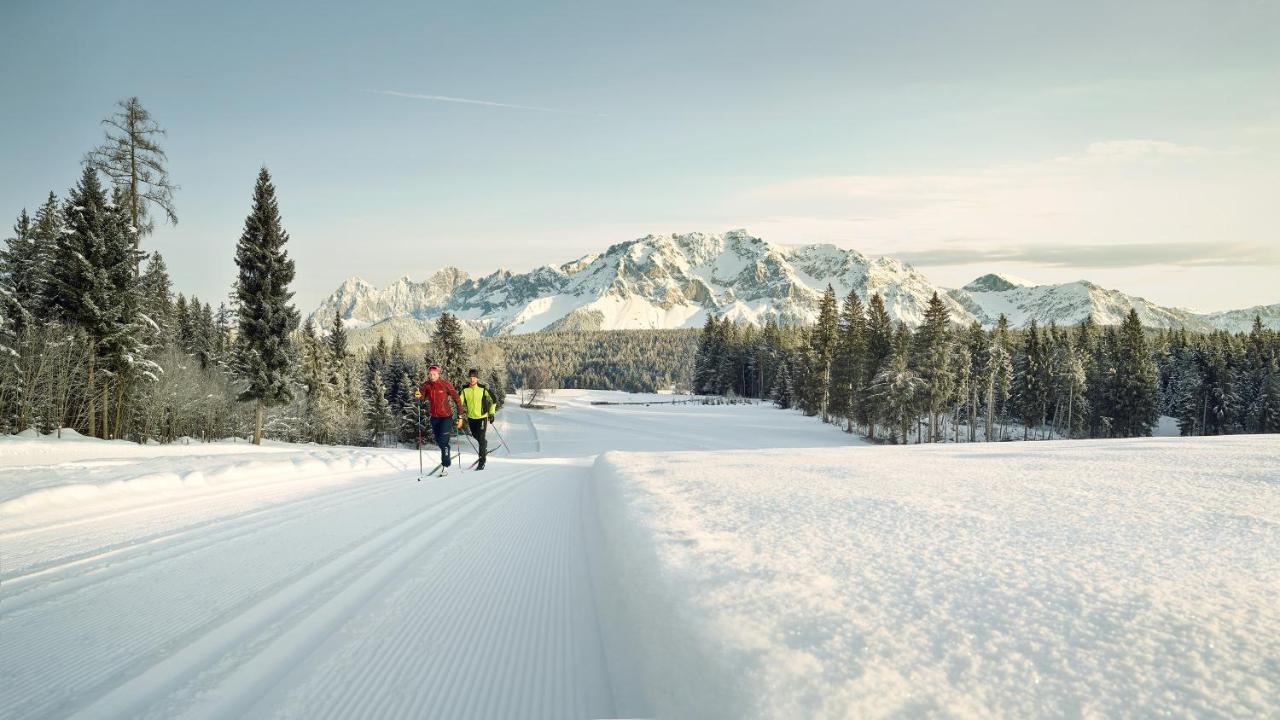 Brandhof - Chalet Am Berg Ramsau am Dachstein Bagian luar foto