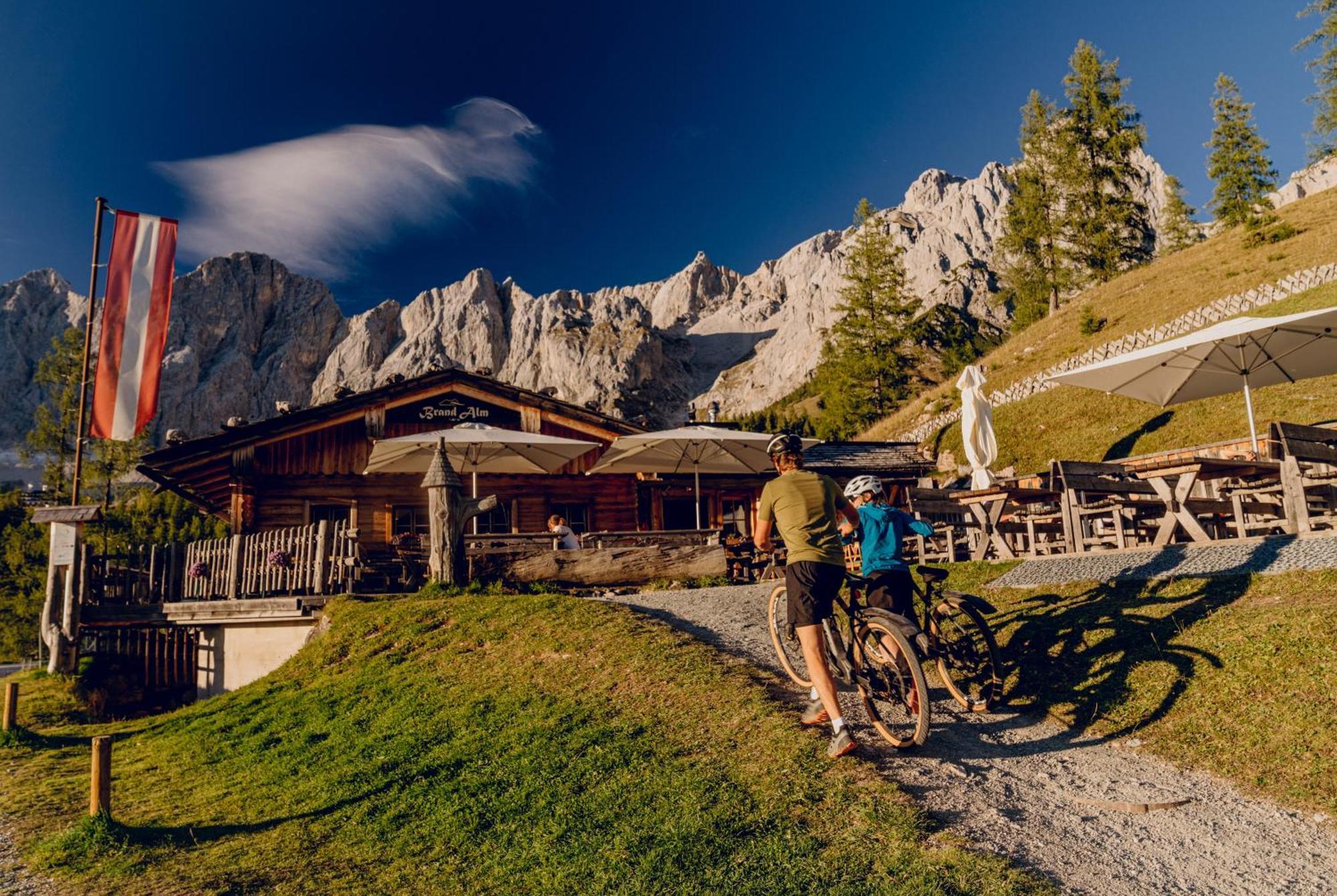 Brandhof - Chalet Am Berg Ramsau am Dachstein Bagian luar foto