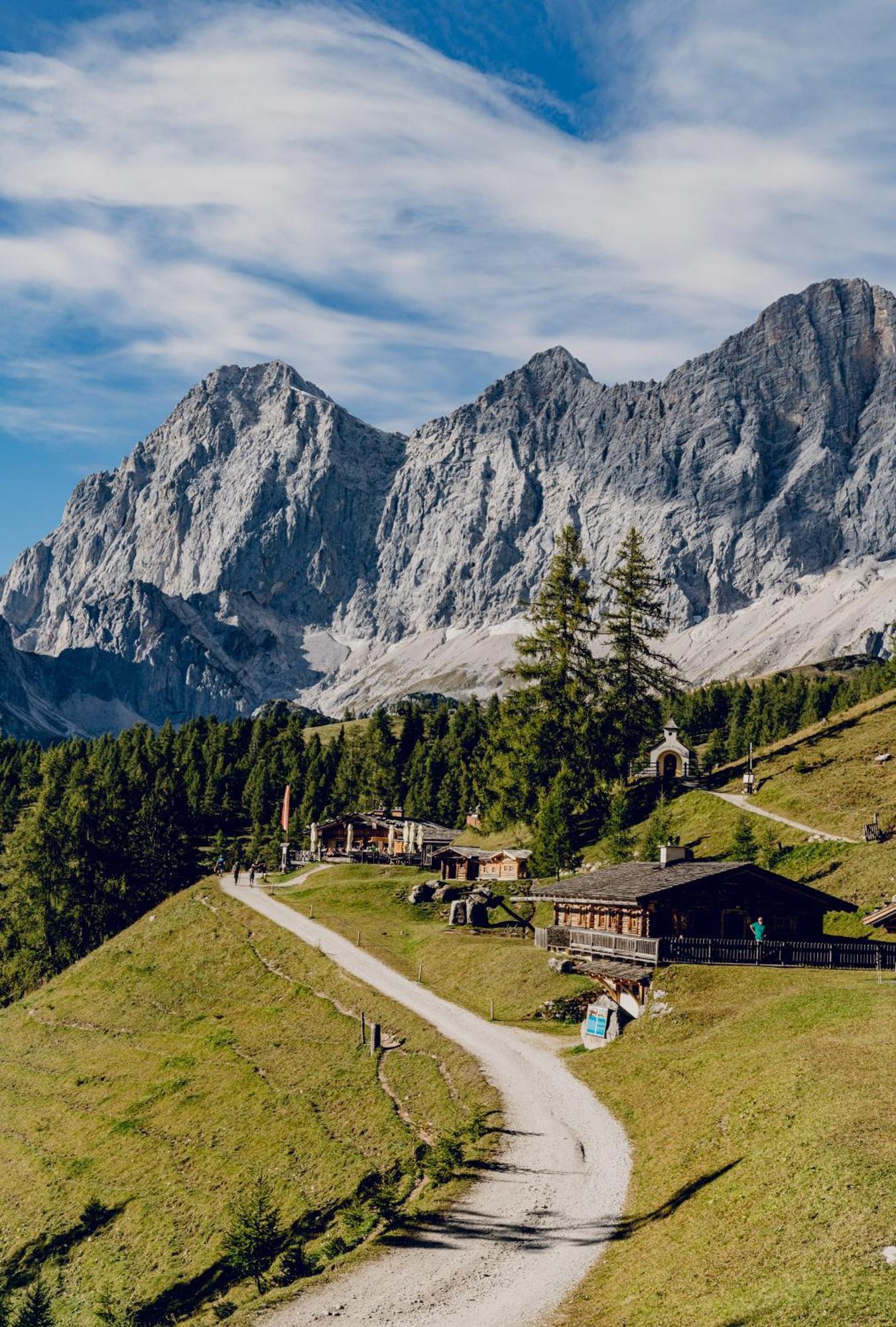 Brandhof - Chalet Am Berg Ramsau am Dachstein Bagian luar foto