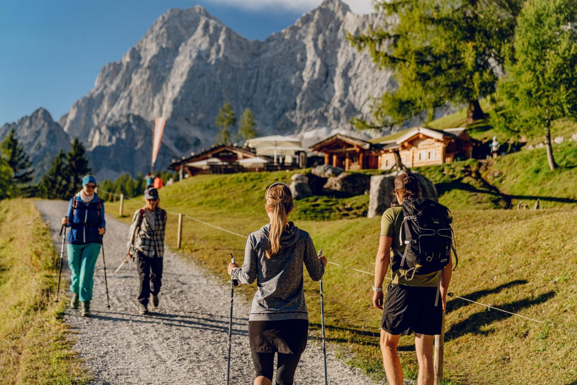Brandhof - Chalet Am Berg Ramsau am Dachstein Bagian luar foto
